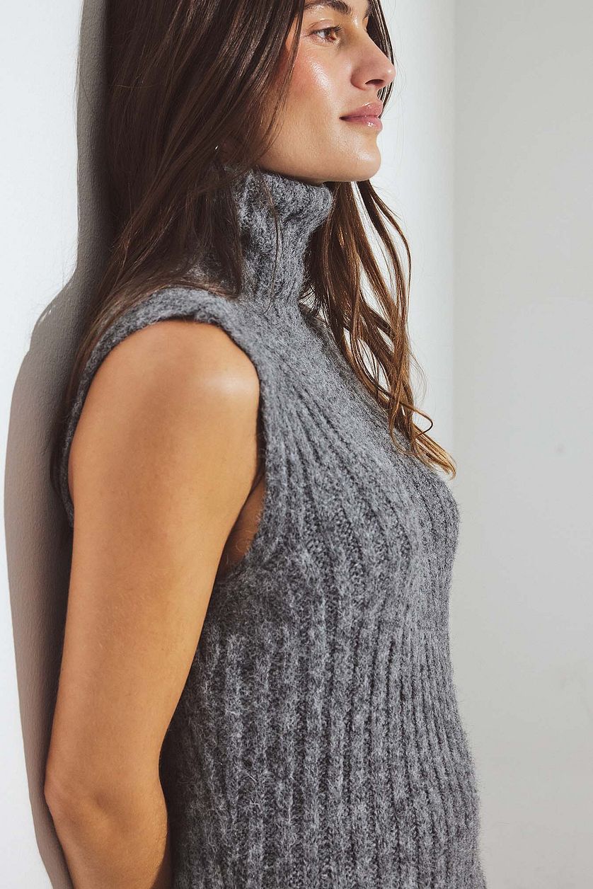 Robe Knitted Wool Blend Turtleneck Maxi - Gris Foncé