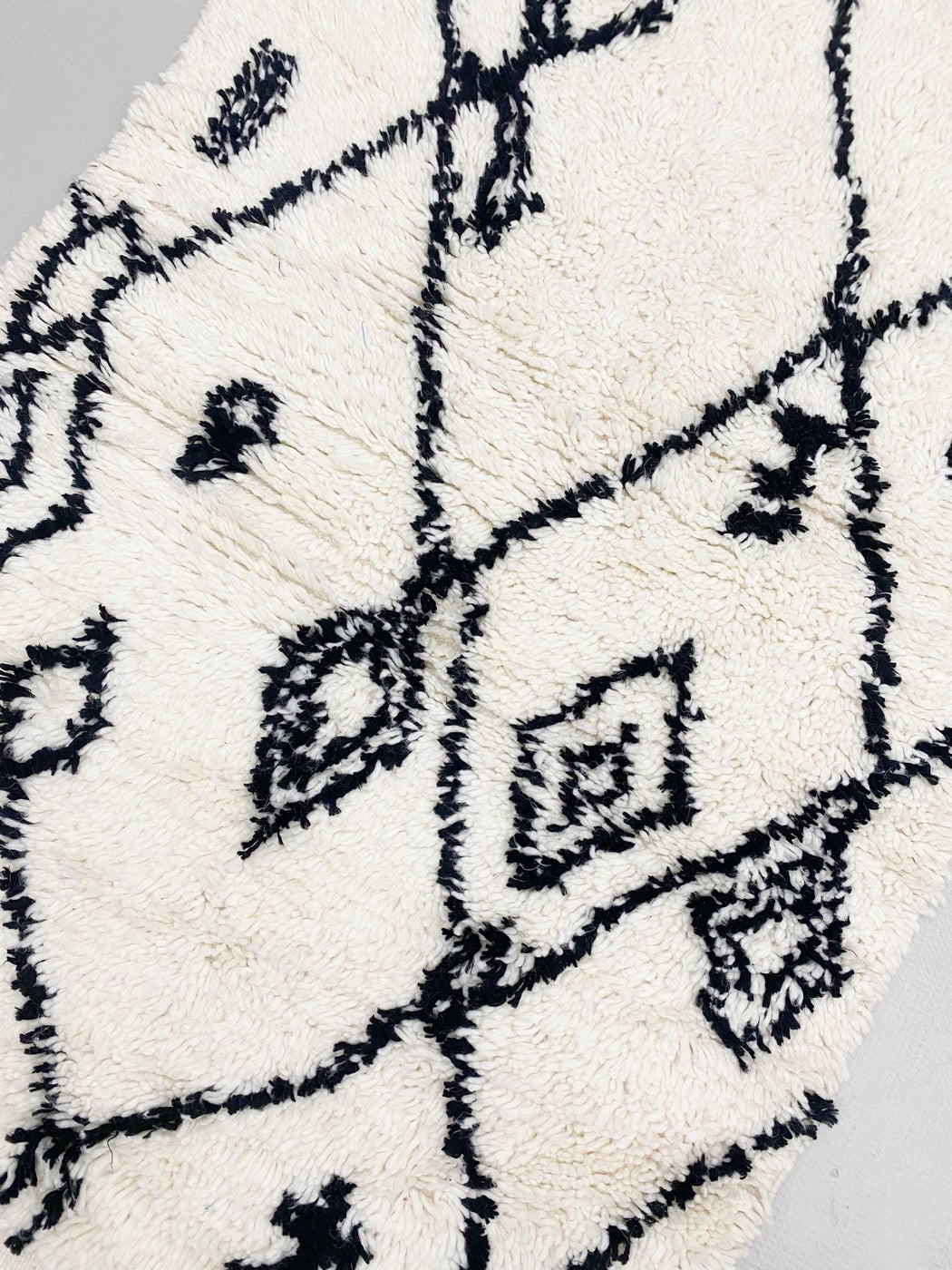 Alfombra bereber marroquí Azilal 1,37 × 0,89 m