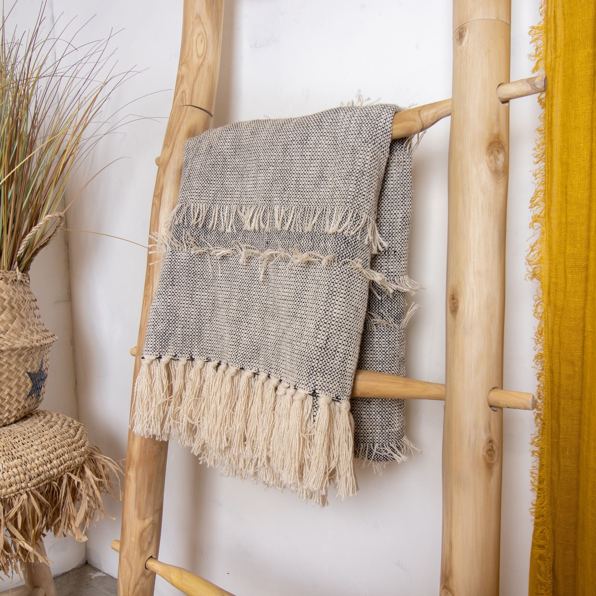 Cotton Sherpa Plaid - Beige and Black Speckled With Fringes