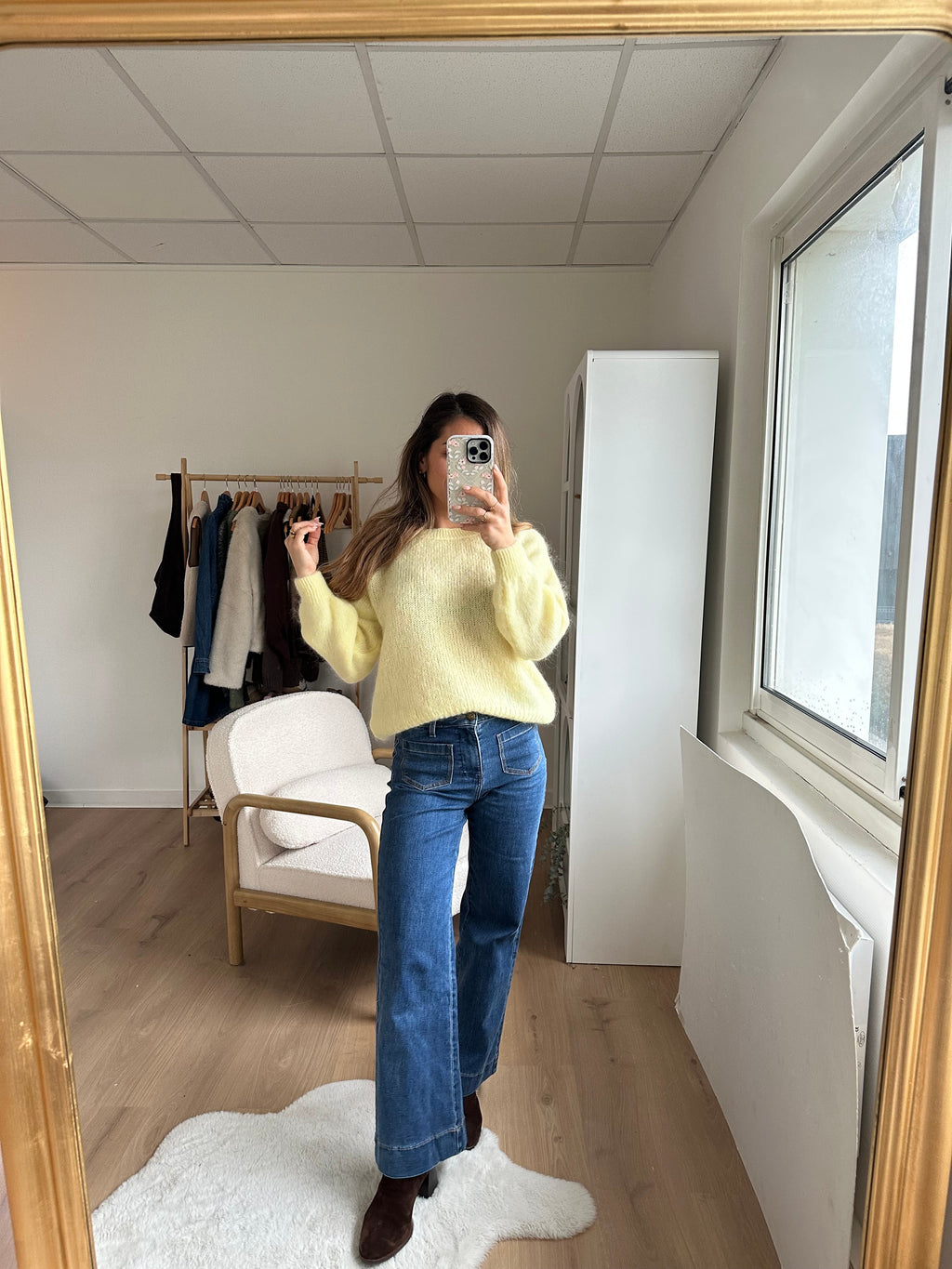 Pull Anna Jaune
