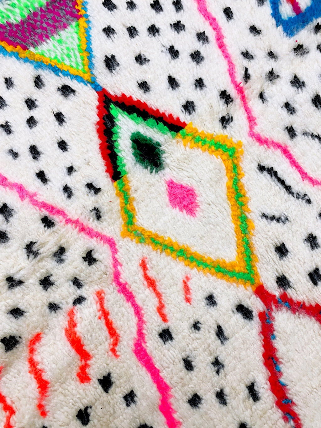 Alfombra bereber marroquí Azilal 1,55 × 1,05 m