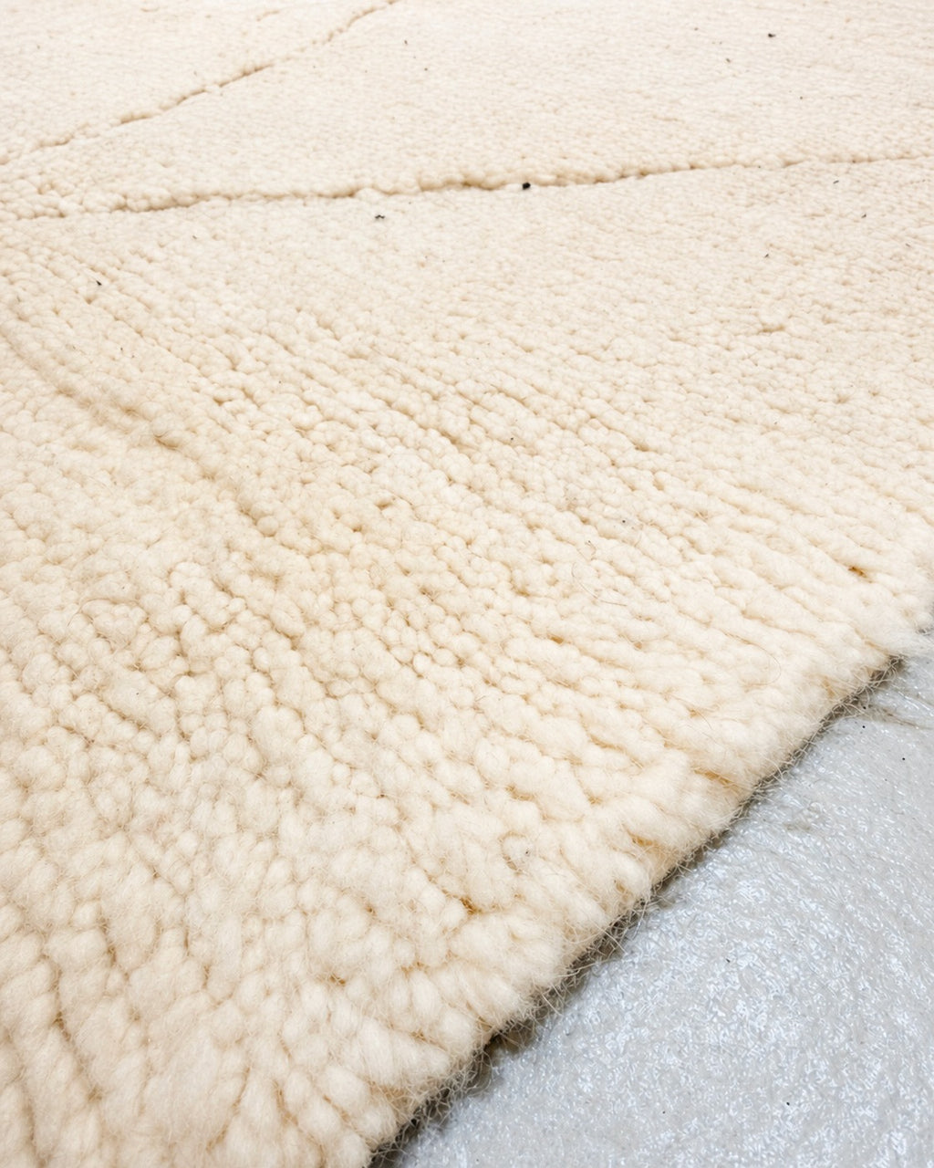 Berber Beni Ouarain rug 2.45 × 1.56 m