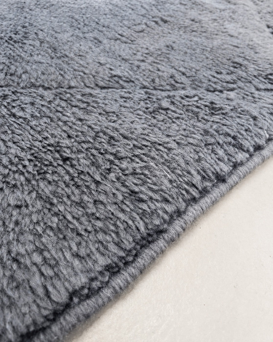 Tappeto berbero marocchino M’Rirt 2,05 × 1,50 m