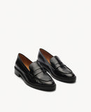 N°82 Black Loafers