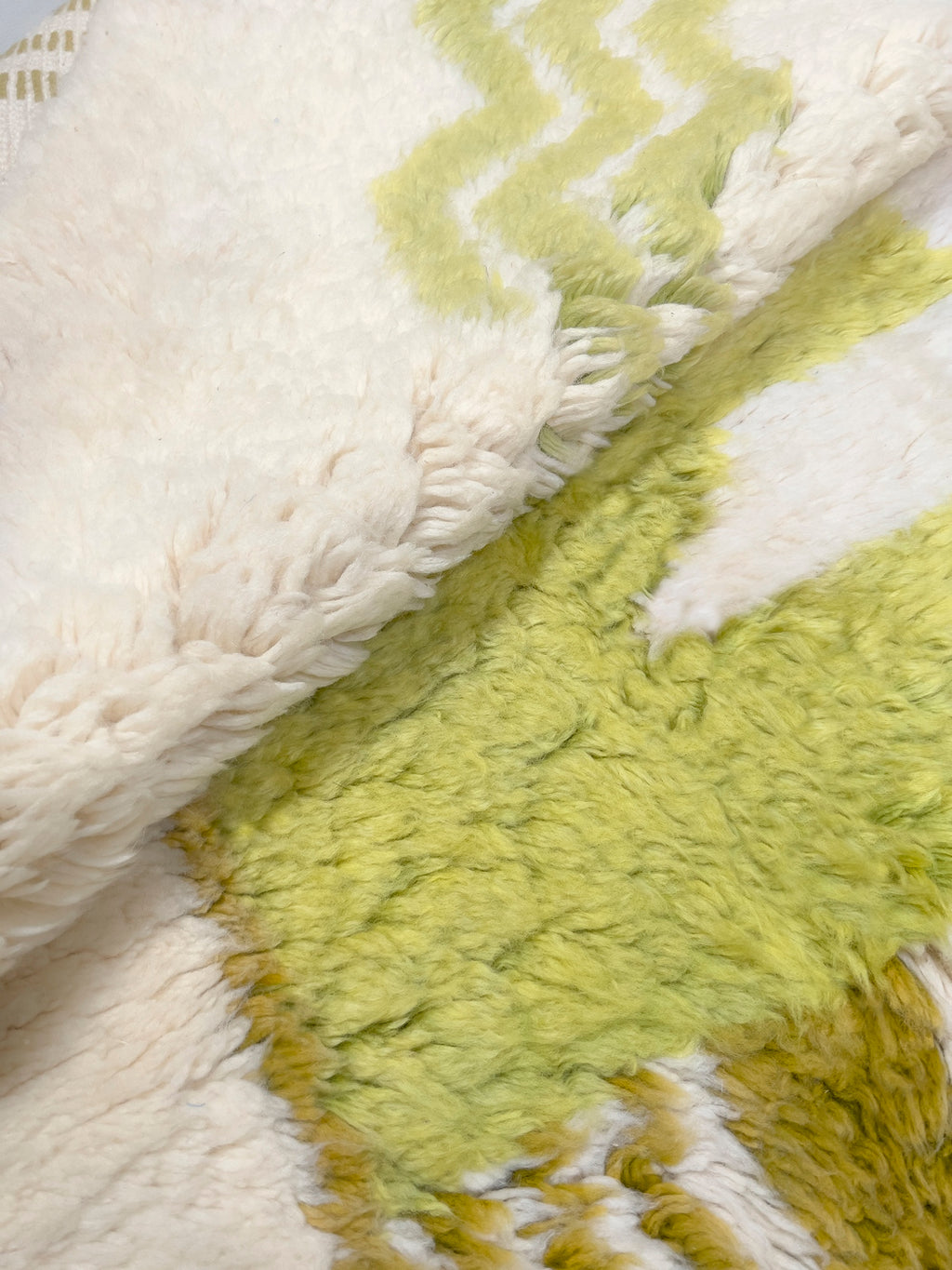 Alfombra bereber Beni Ouarain 2,48 × 1,67 m