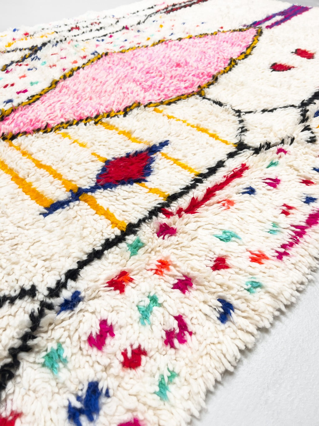 Alfombra bereber marroquí Azilal 2,39 × 1,40 m