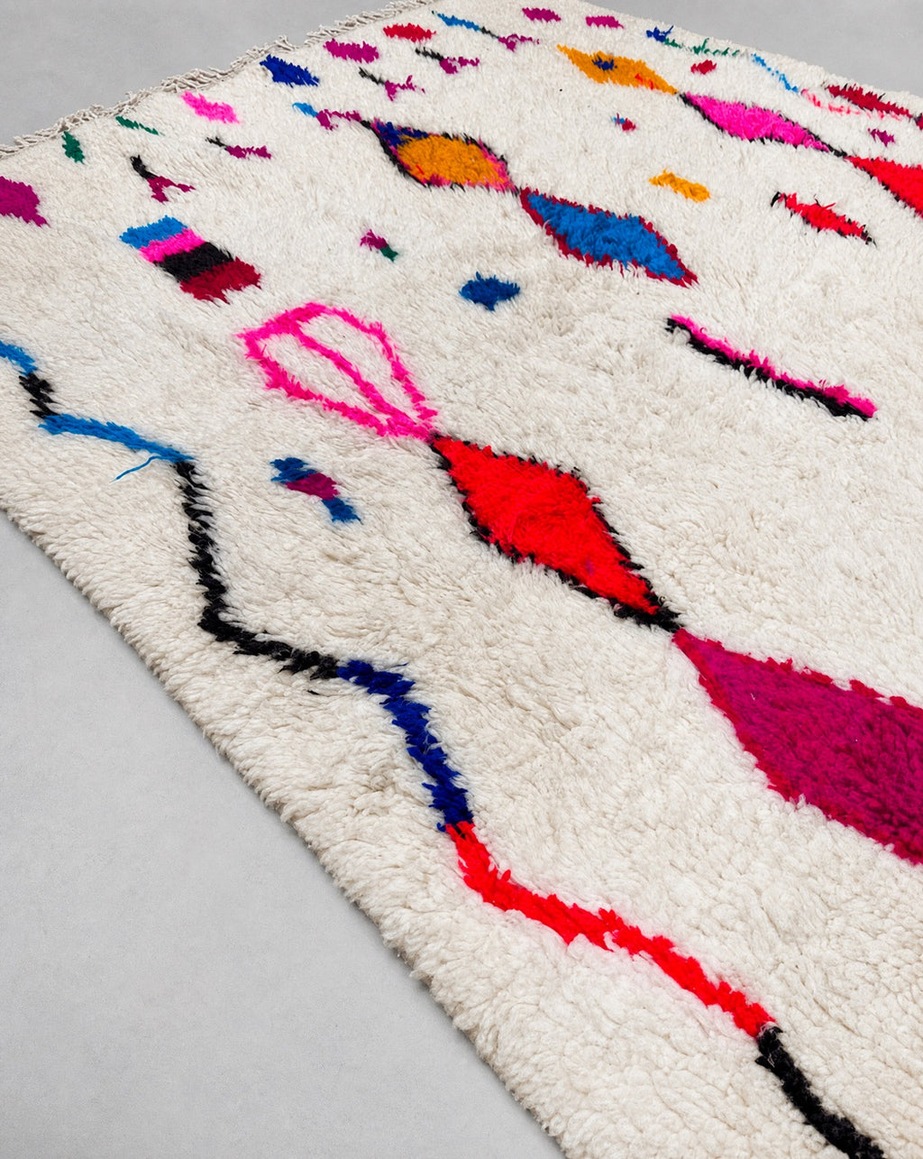 Moroccan Berber Azilal Rug 2.48 × 1.53 m