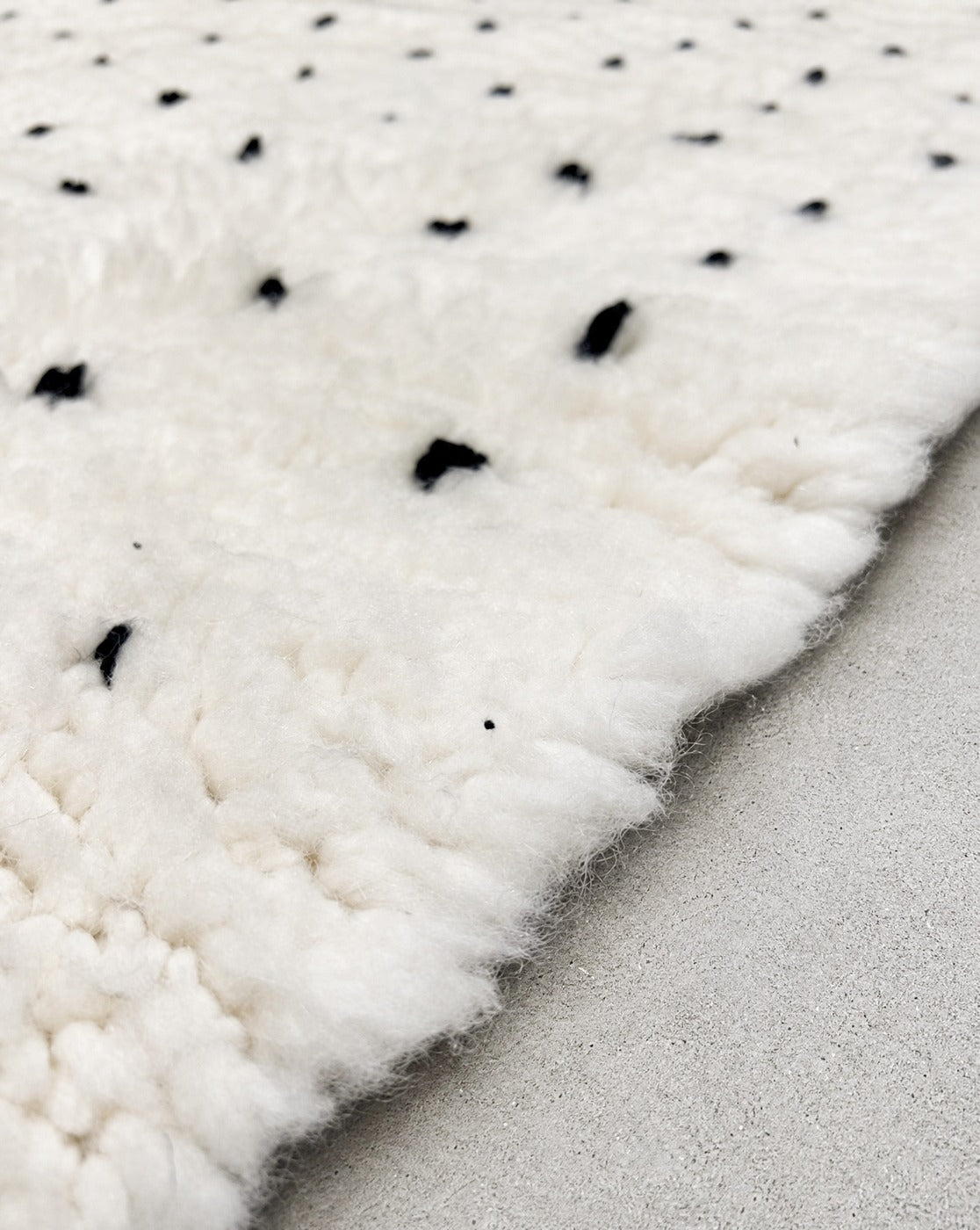 Alfombra bereber marroquí Beni Ouarain 1,57 × 1,19 m