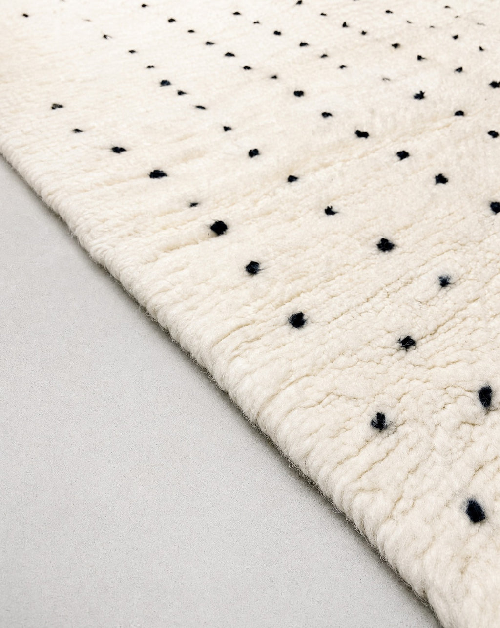 Alfombra bereber marroquí Beni Ouarain 1,57 × 1,19 m