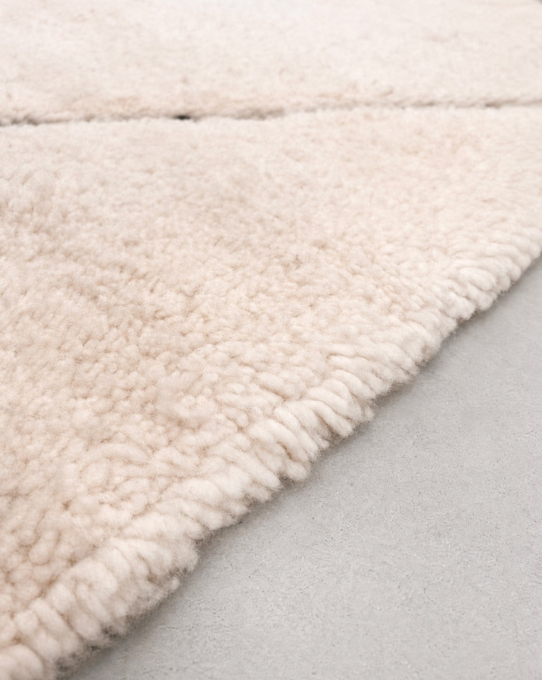 Alfombra bereber Beni Ouarain 2,47 × 1,62 m