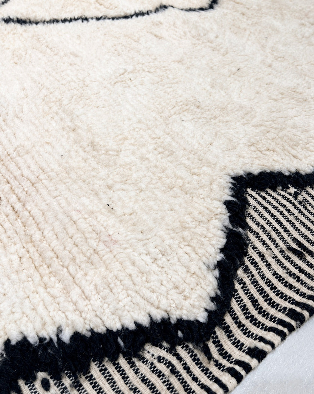 Alfombra bereber Beni Ouarain 2,64 × 2,20 m