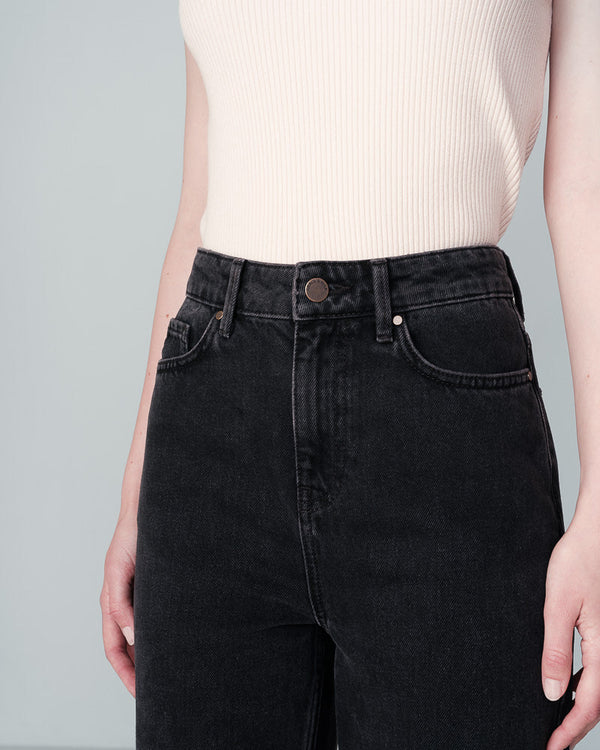 BLACK WASHED JEANS 82 BLACK WASHED
