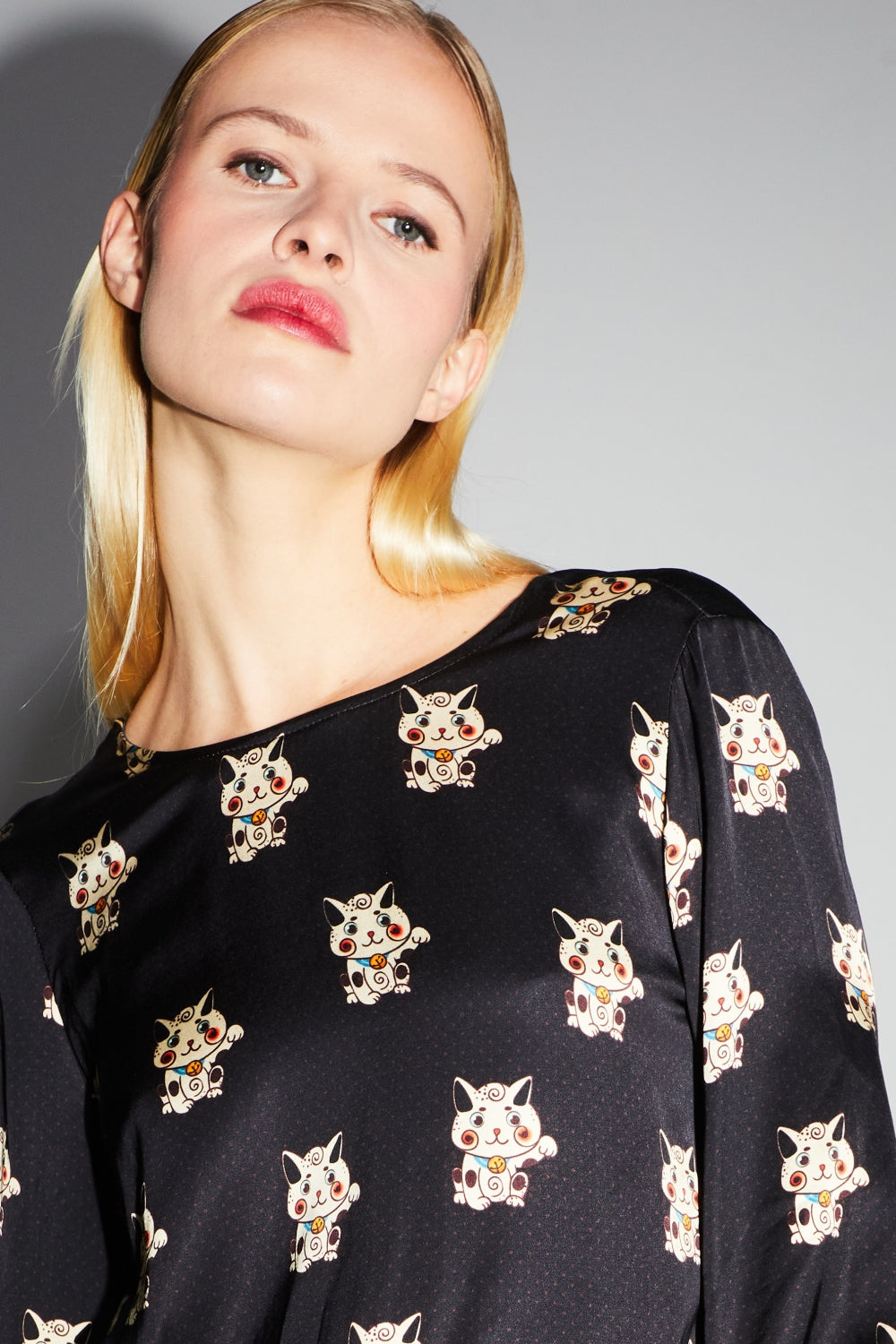 La Blouse Daisy Cache Cœur Réversible Lucky Cat