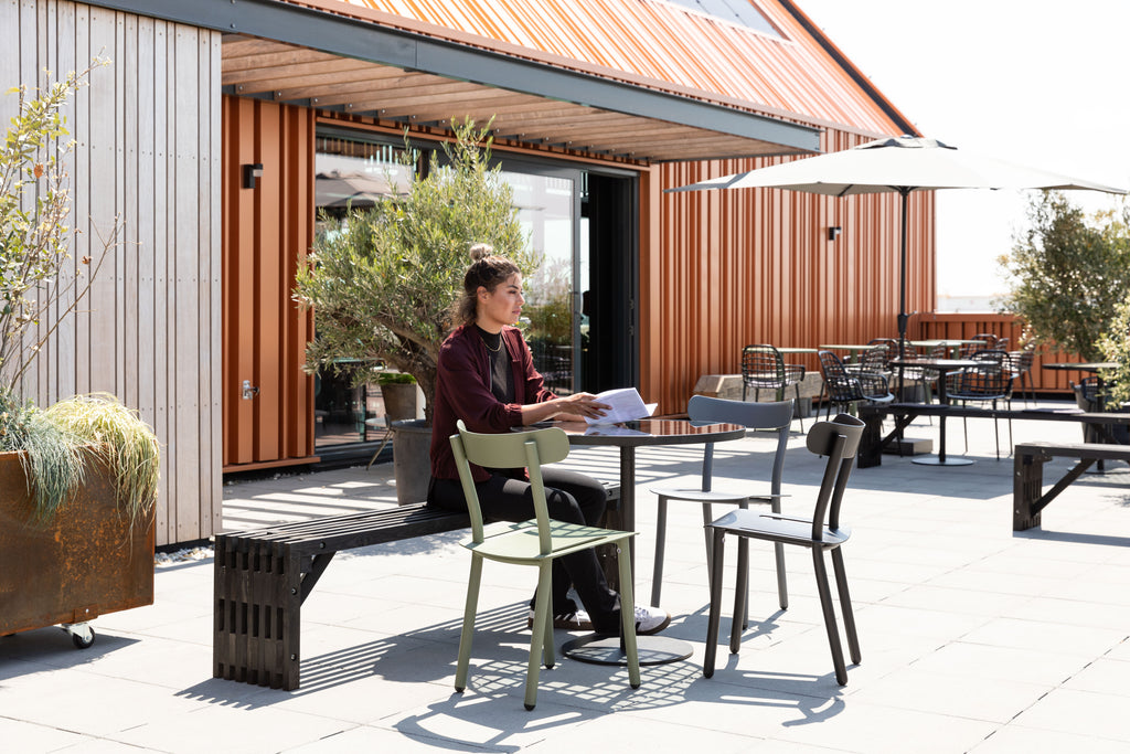 Friday - Outdoor Chair - Aluminum - Black