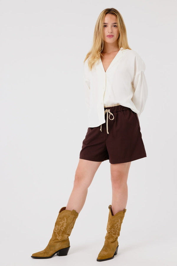 Short Livia