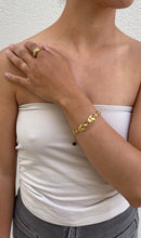 Pulsera martillada