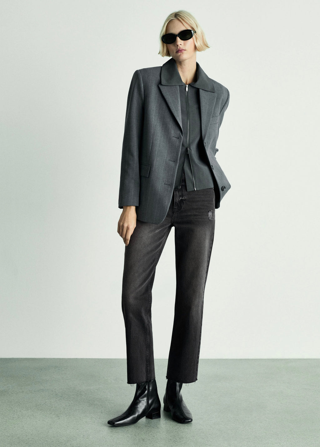 Vaquero Blanca Recto Crop - Black Denim