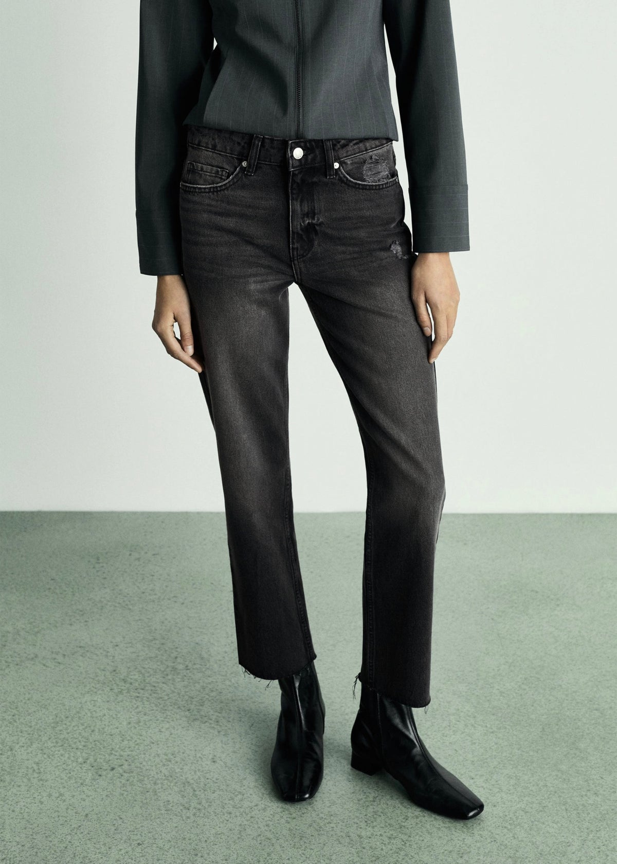 Vaquero Blanca Recto Crop - Black Denim