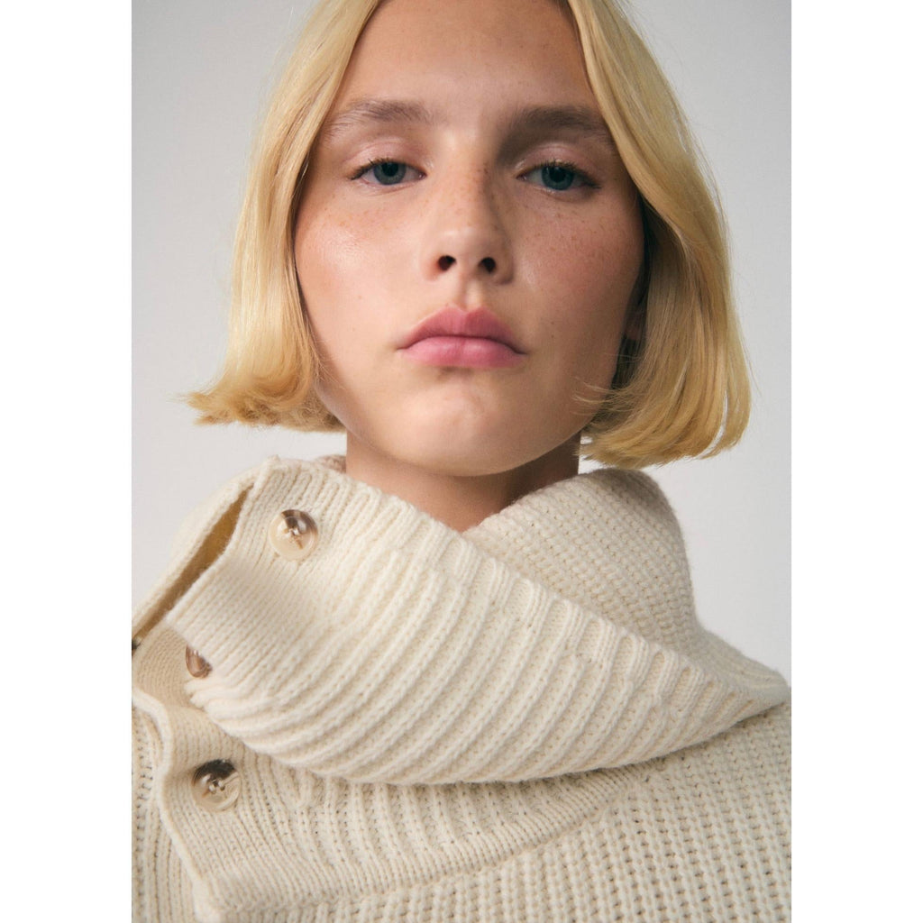 Jersey con Botones Cuello Vuelto - Crudo