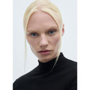 Camiseta con cuello alto - Negro