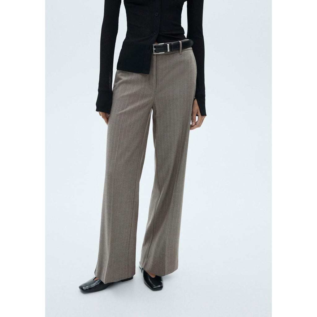 Pantalón Recto de Tiro Medio - Brown
