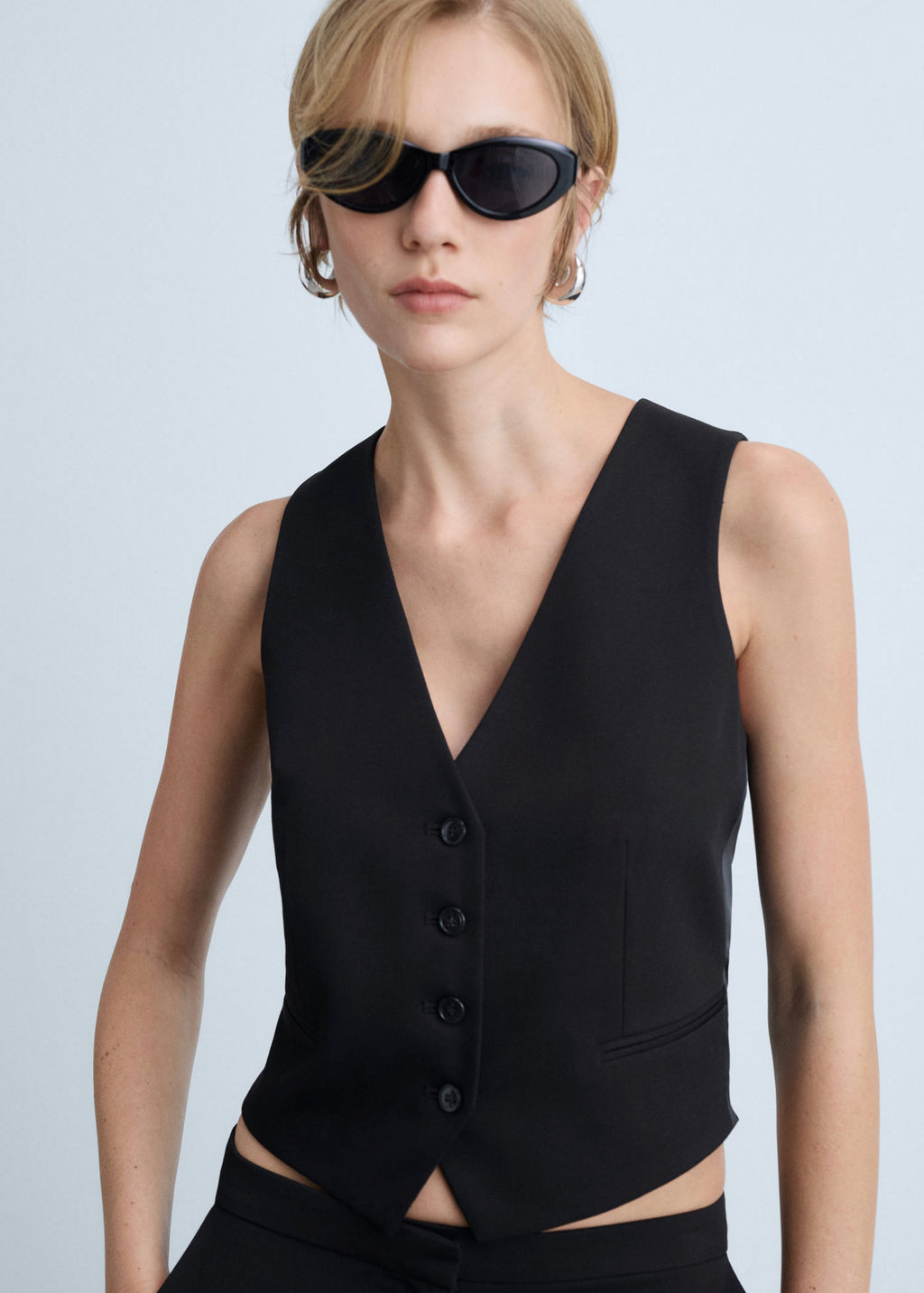 Button-Down Suit Vest - Black