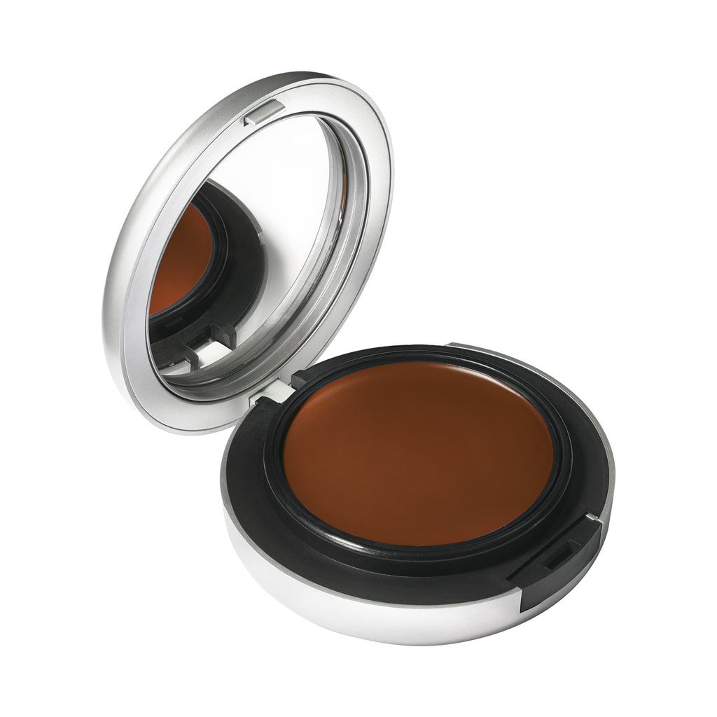 Base de Maquillaje Studio Fix Tech Cream-To-Powder - NW50