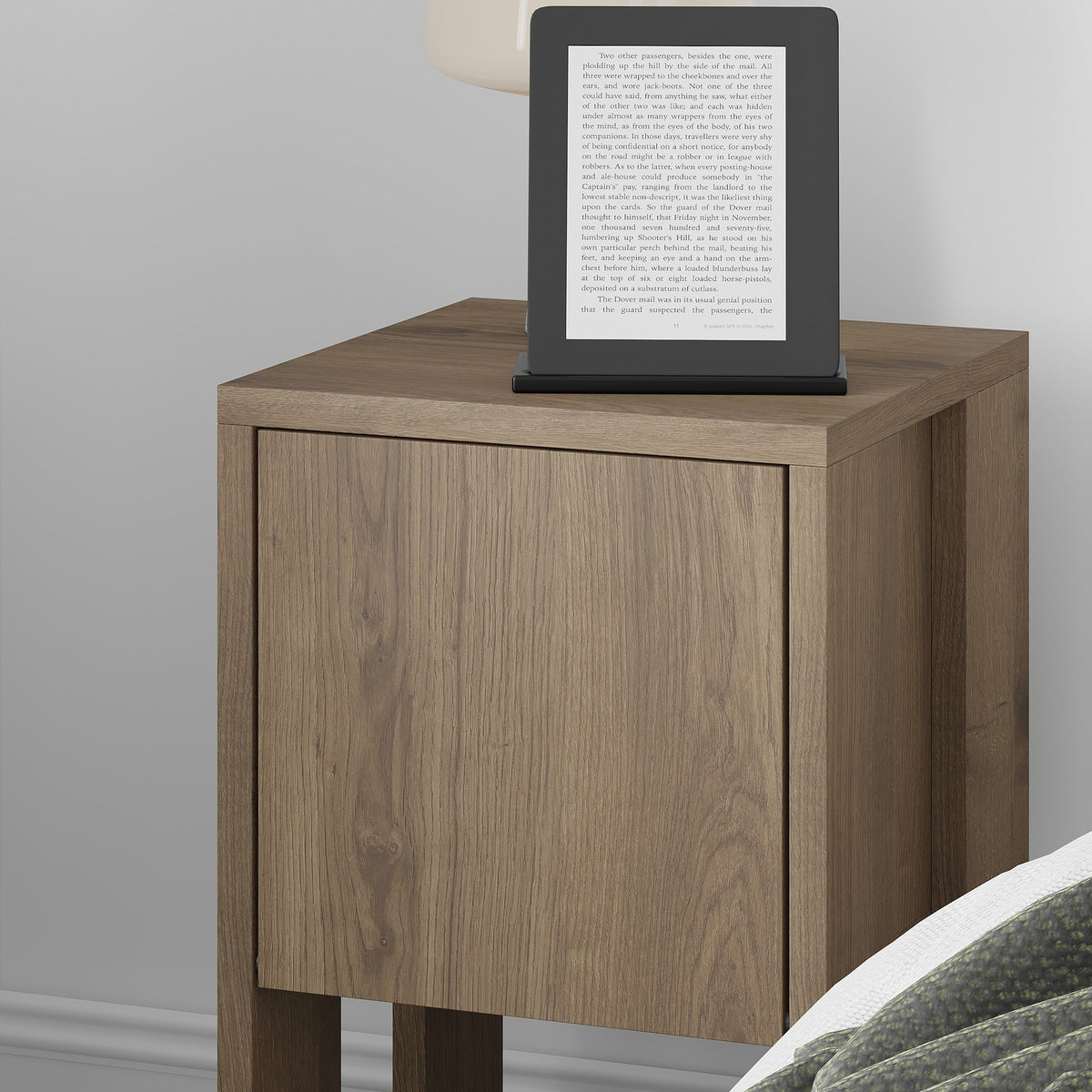 Ema - Bedside Table - Hitit