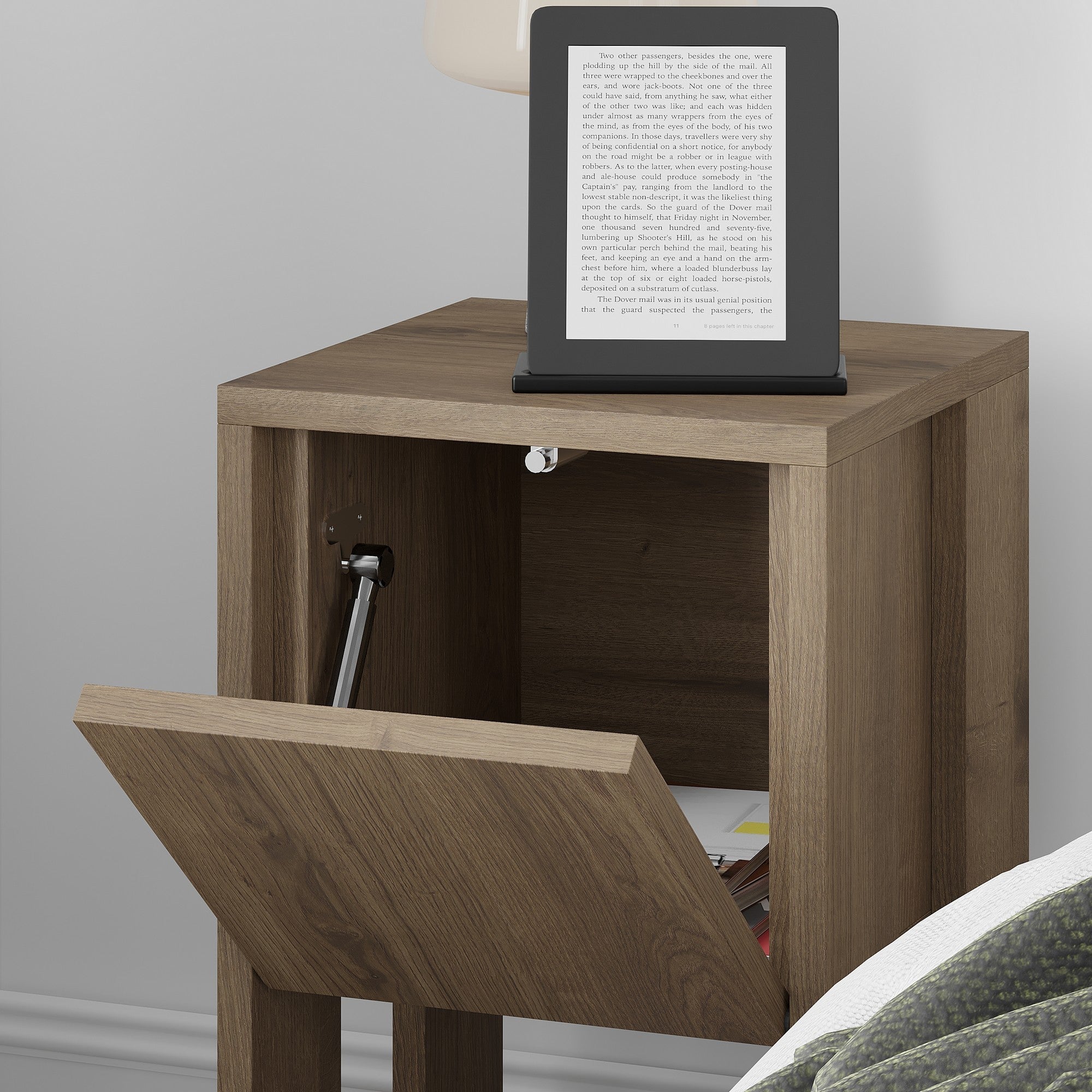Ema - Bedside Table - Hitit