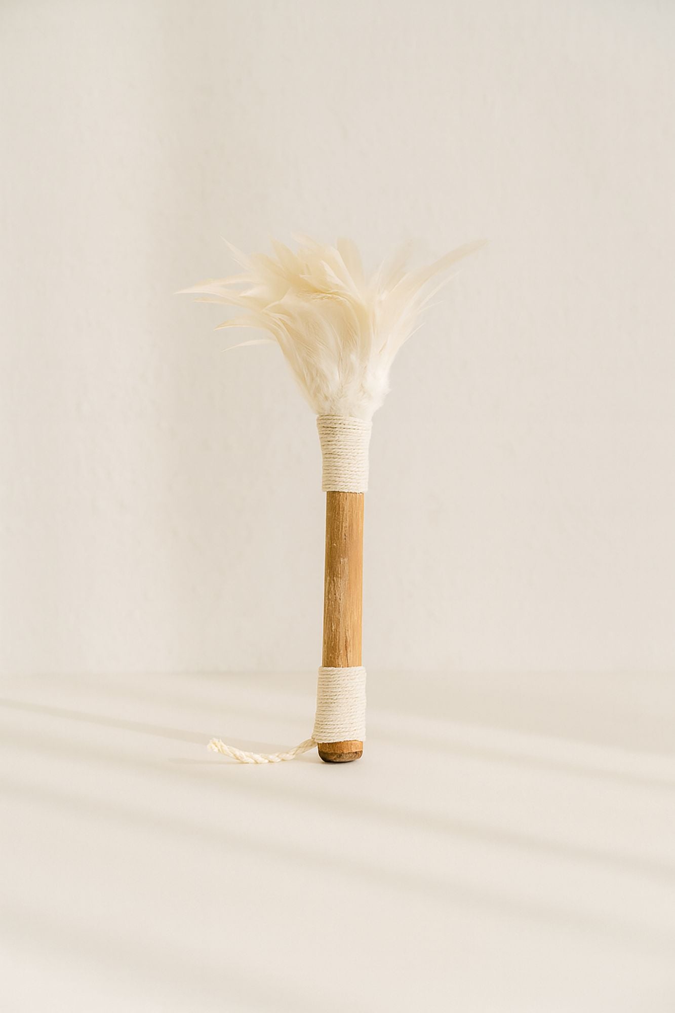 Kemoa Decorative Duster - Bamboo And White Feathers