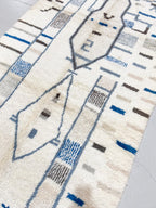 Alfombra bereber marroquí Azilal 2,42 × 1,45 m