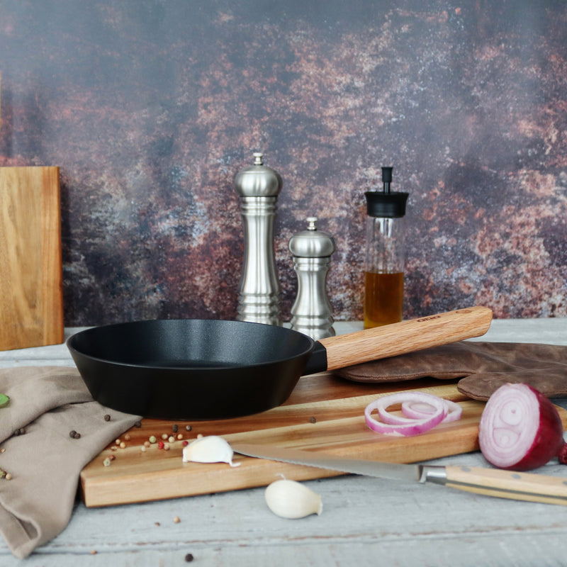 Poêle - Ector - Aluminium - Noire - 20Cm