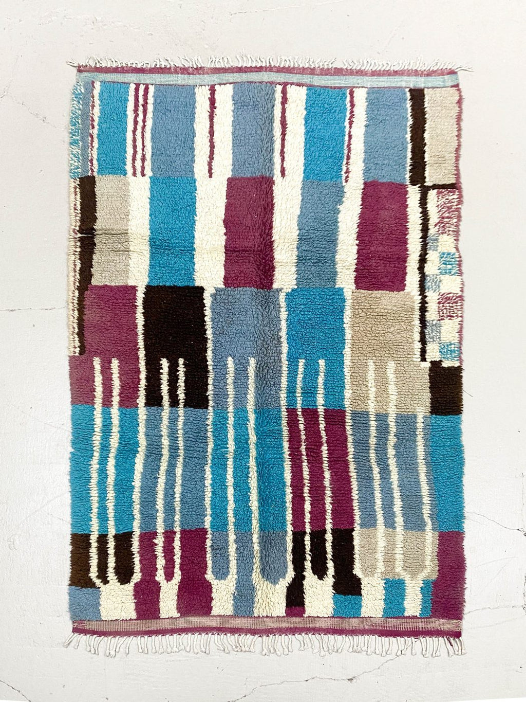 Alfombra bereber marroquí Azilal 2,41 × 1,46 m