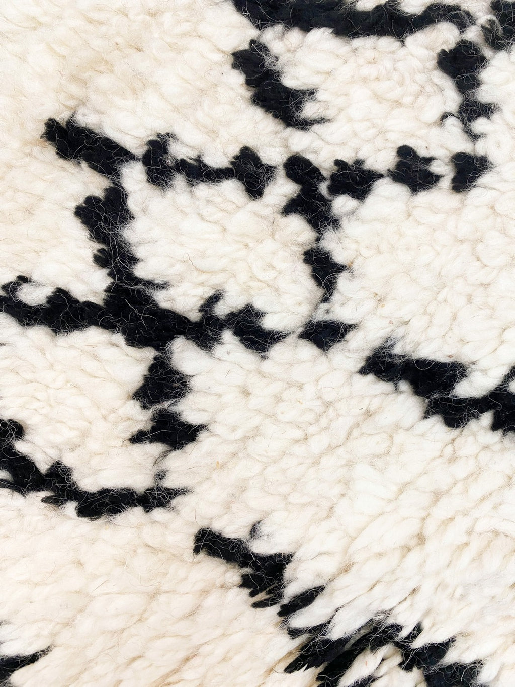 Alfombra bereber marroquí Azilal 2,08 × 1,33 m