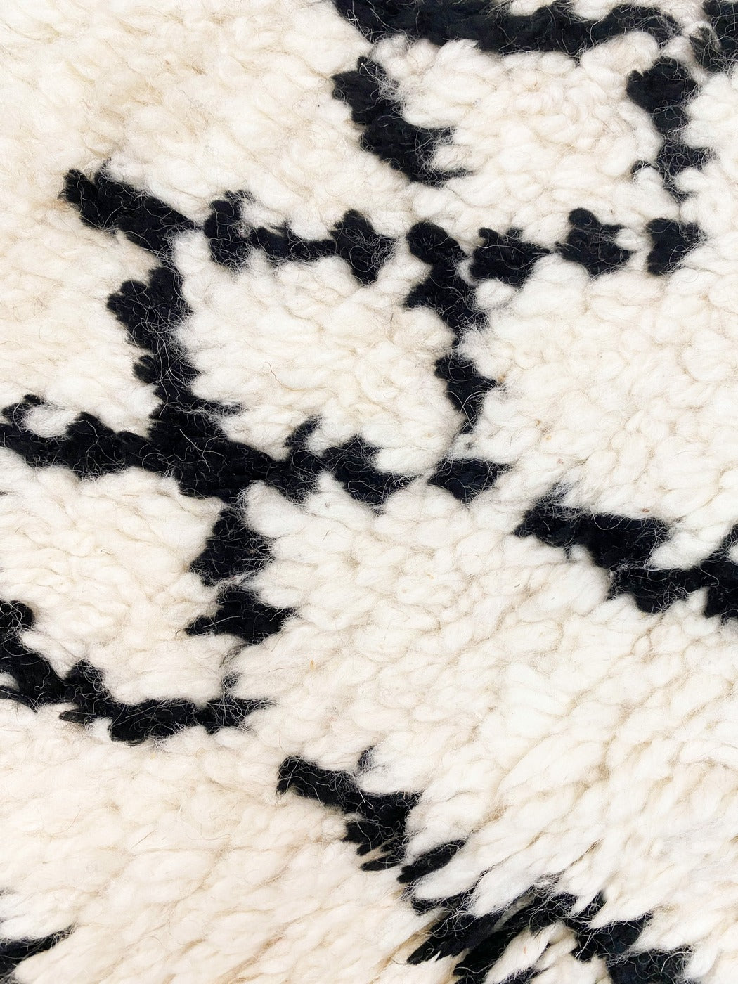Alfombra bereber marroquí Azilal 2,08 × 1,33 m
