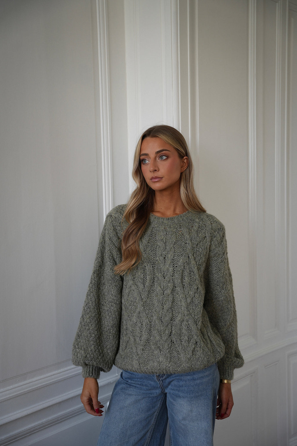 Santana Light Khaki - Cable Sweater
