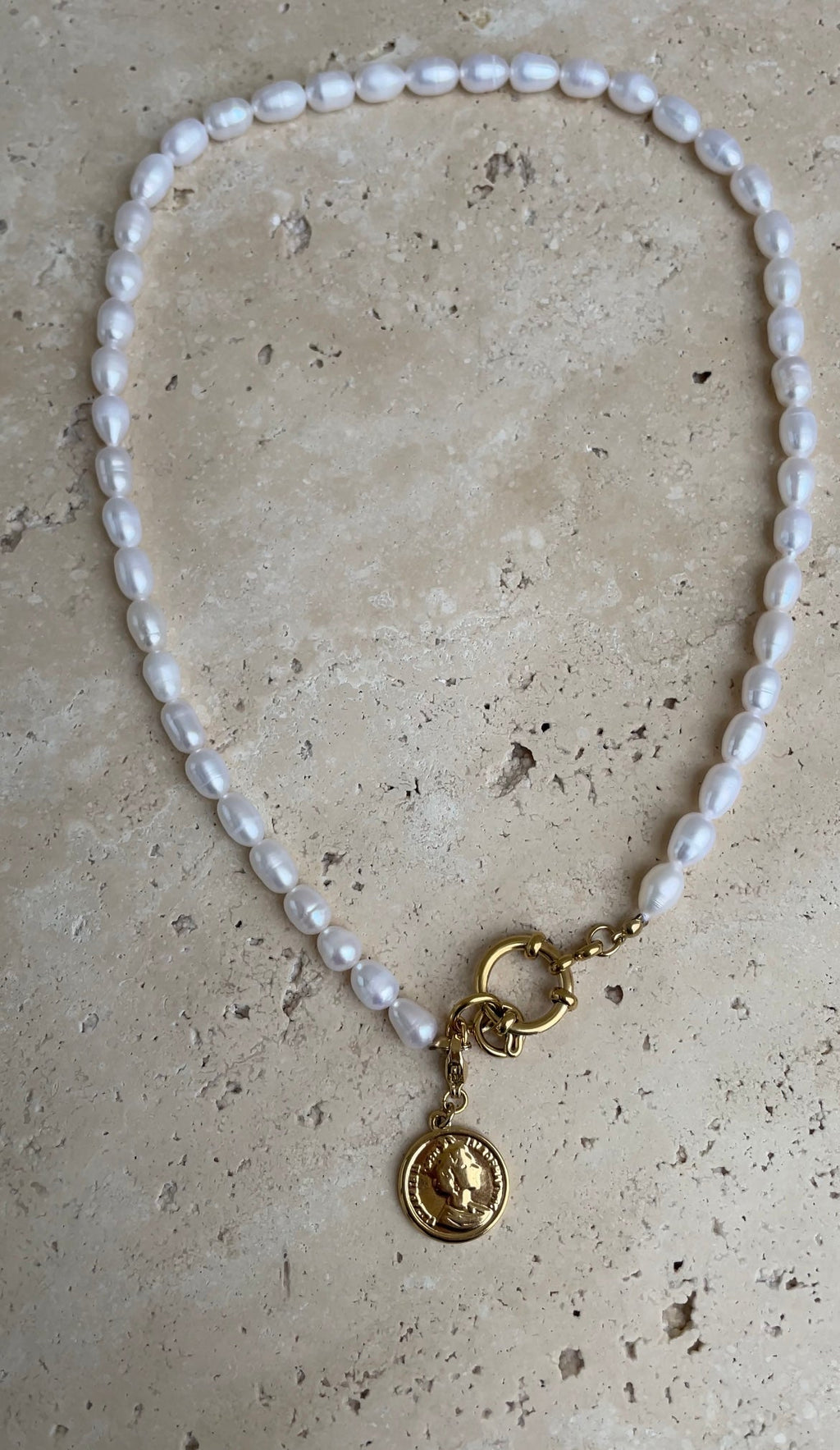 Thin Pearl Necklace