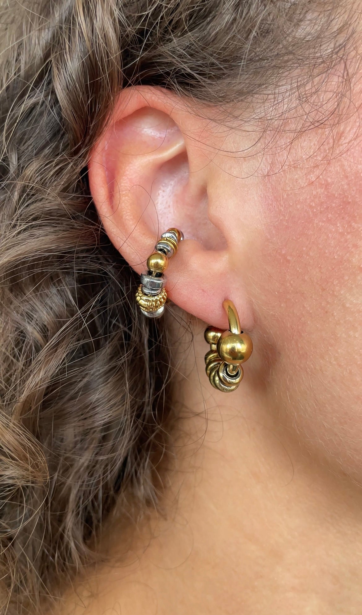 Anemone Ear Cuff