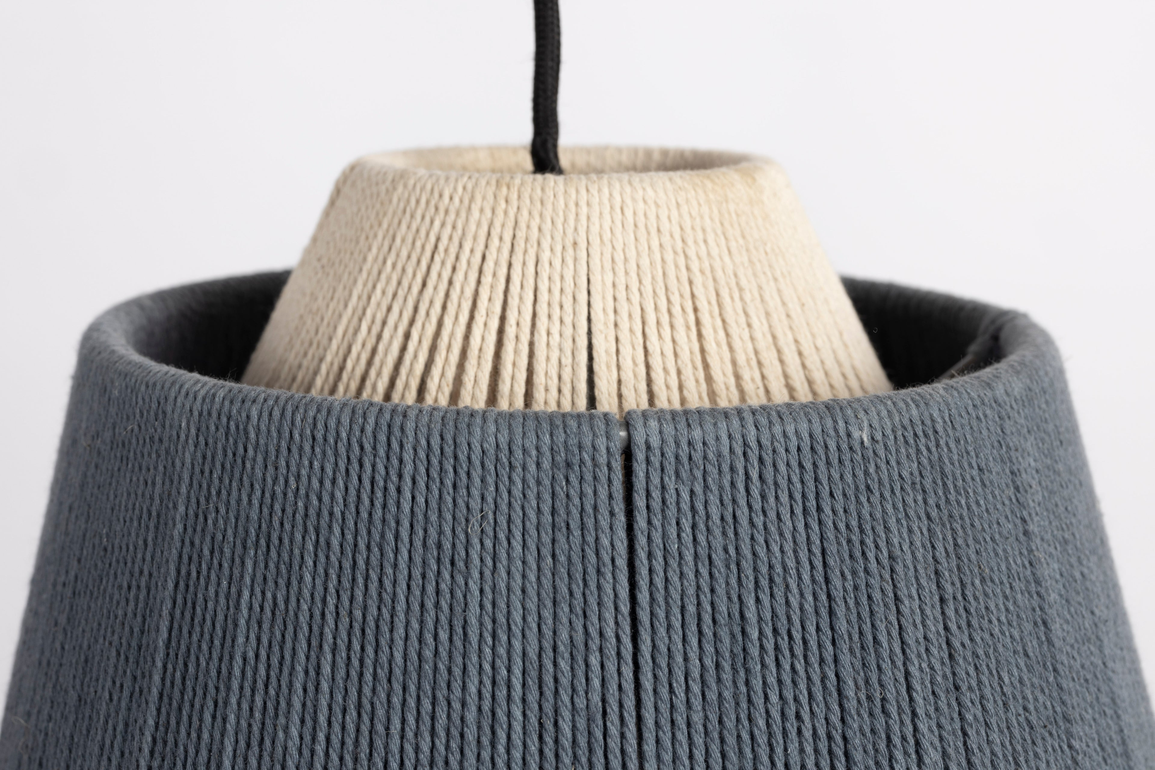 Yumi - Pendant light - Polyester - Blue