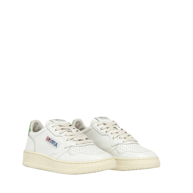 Sneakers - Autry Medalist Low - White