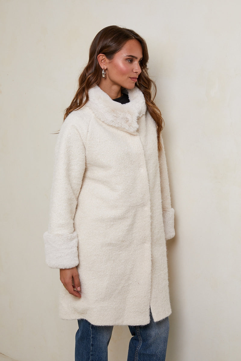 Coat 8028 - Ecru