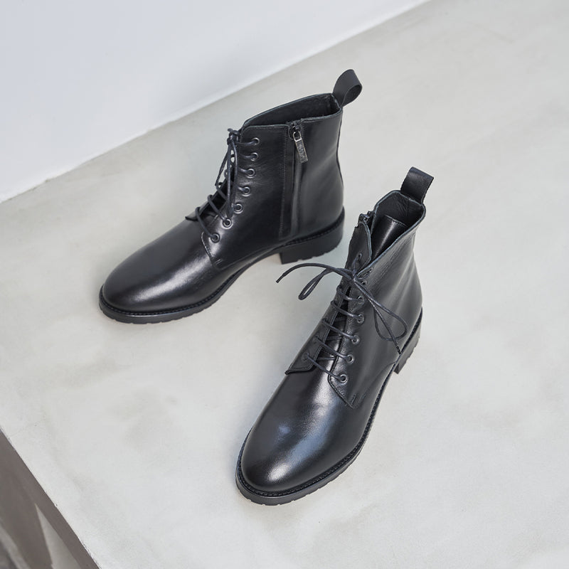 Combat Boots La Femme Impolie Cuir Noir