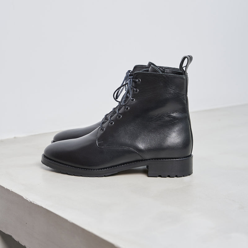 Combat Boots La Femme Impolie Cuir Noir