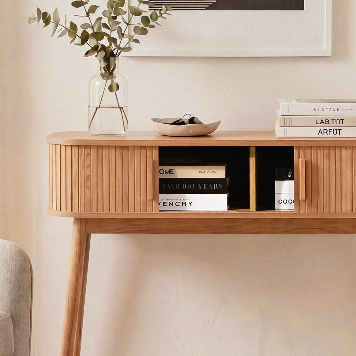 Ernest - 2 Door Console
