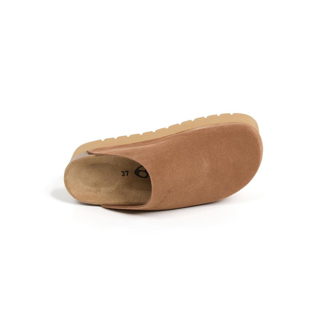 Zuecos de piel - Mujer