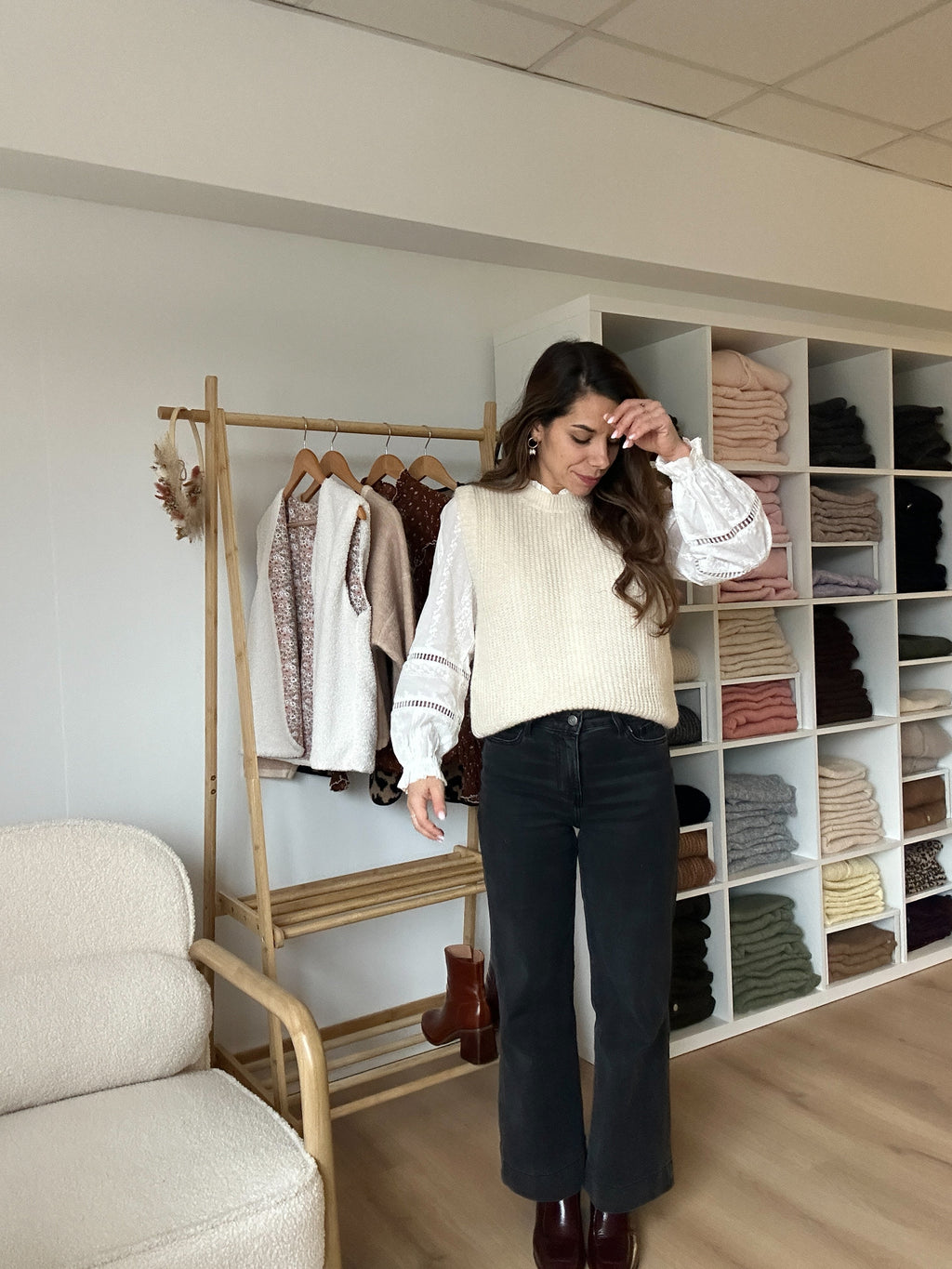 Adèle Ivory Sleeveless Sweater