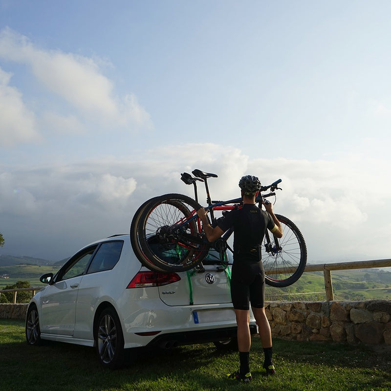 Porte-Vélos Argent - Maximum 3 Vélos - Adaptable A Tout Type De Voiture