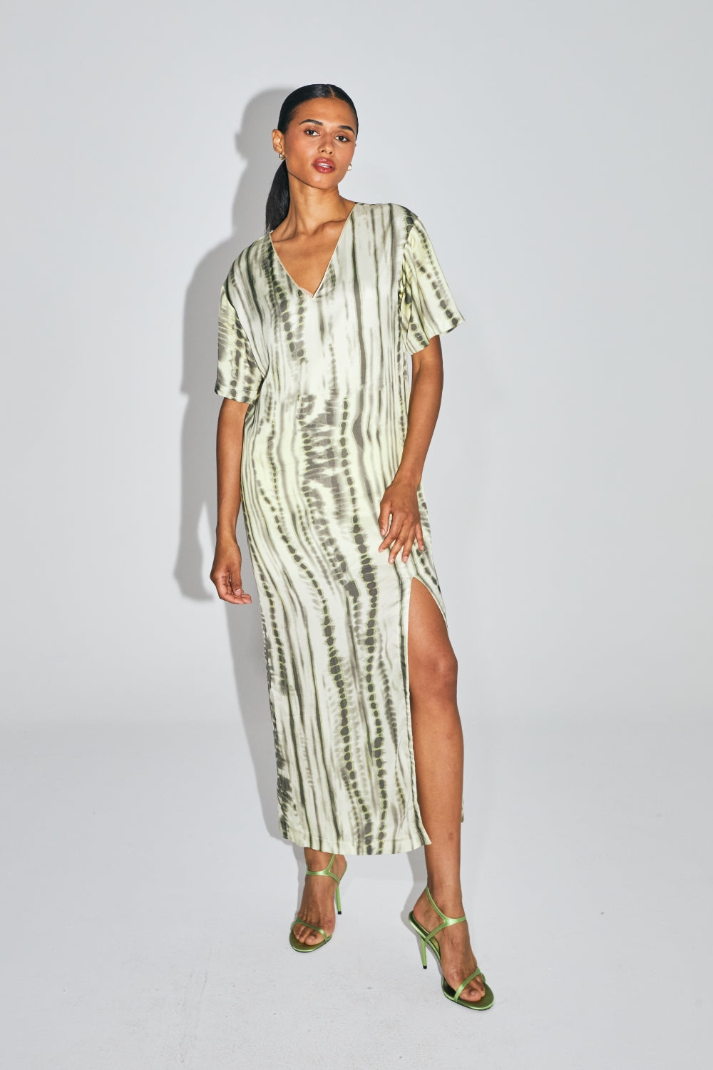 The Classy Tie And Dye Print Elisé Dress