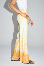 Le Pantalon Yves En Lin Aux Carreaux Tie And Dye