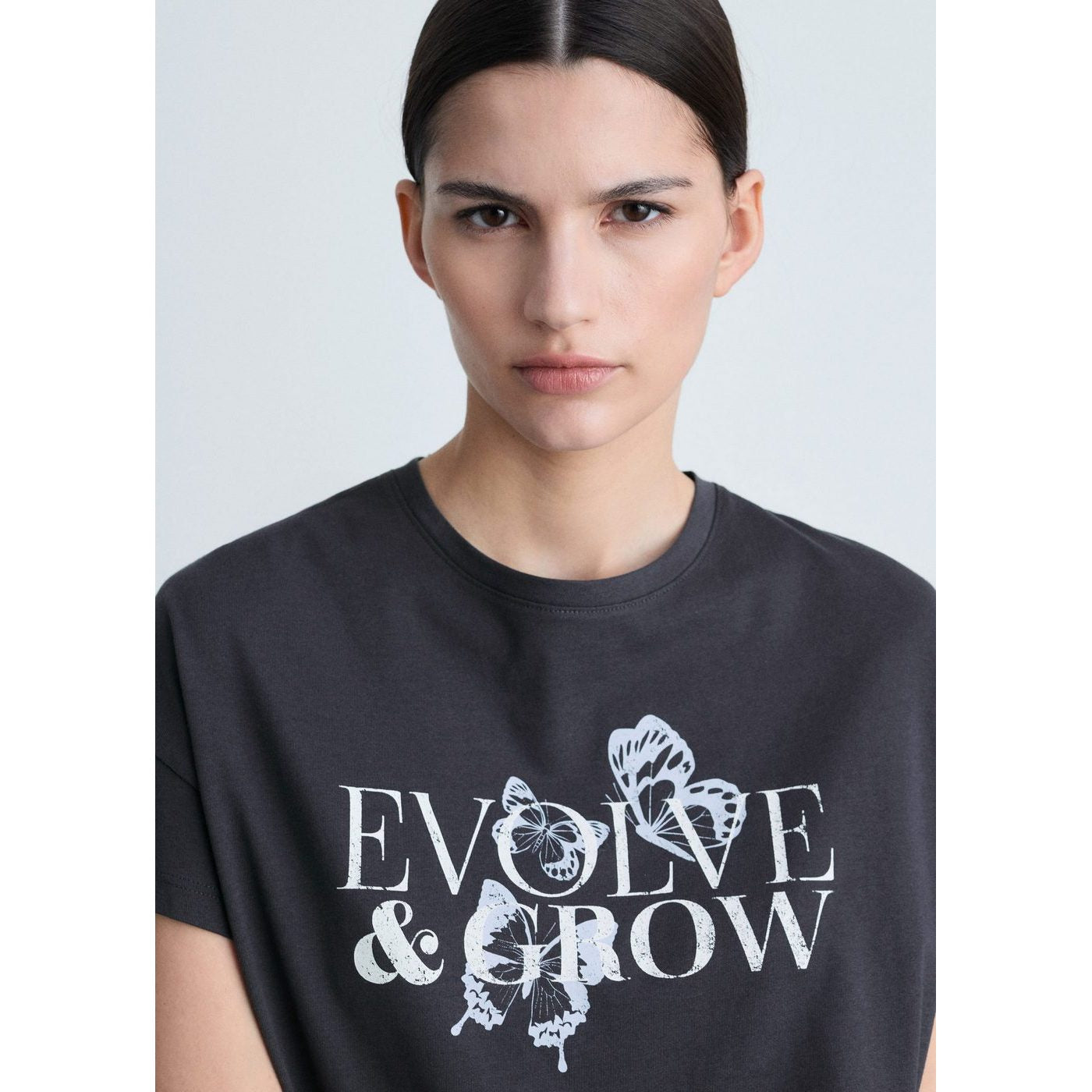 T-Shirt Ilustra - Charcoal